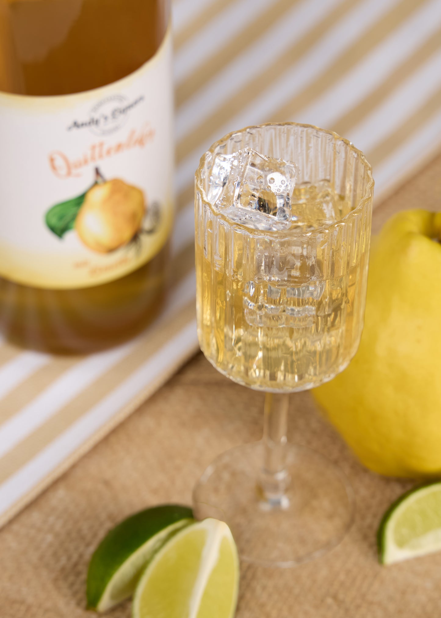 Quittenlikör mit Limette 0,70 Liter